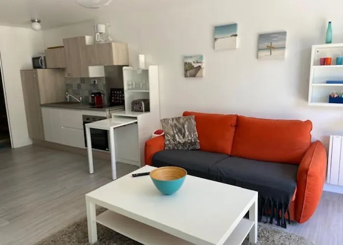 La Garrigue, Au Milieu Des Pins Maritimes... Appartement Cucq